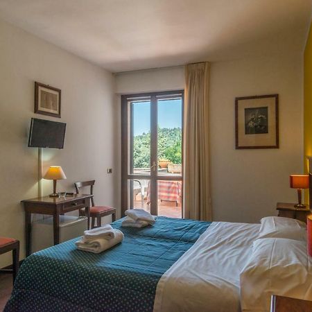 Hotel Le Rocce Magione Luaran gambar