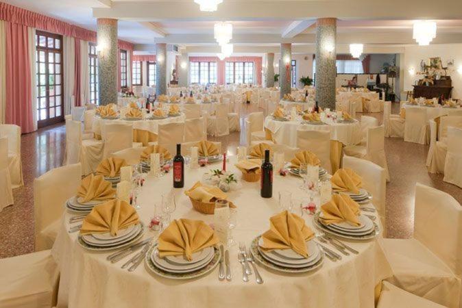 Hotel Le Rocce Magione Luaran gambar