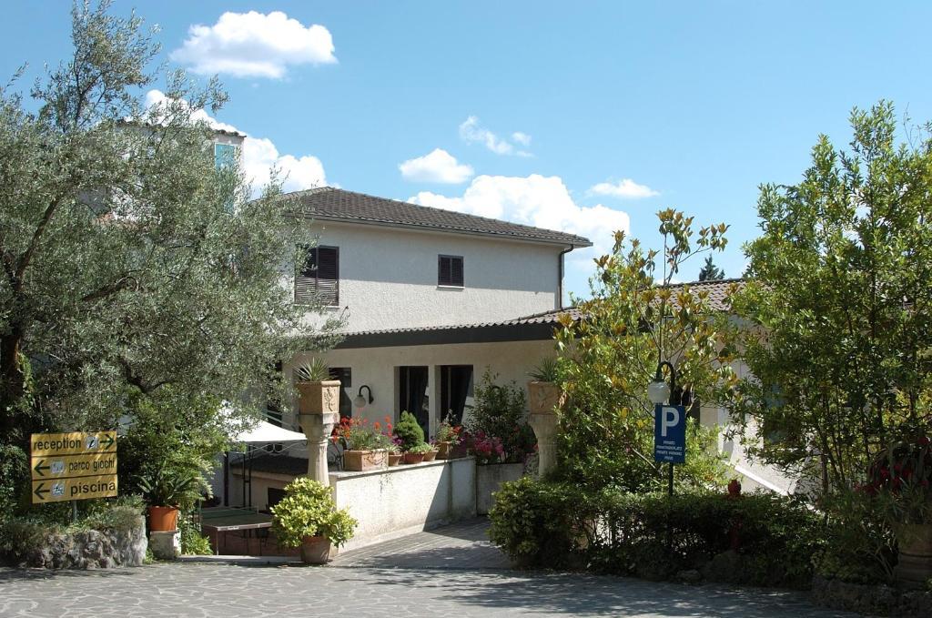 Hotel Le Rocce Magione Luaran gambar