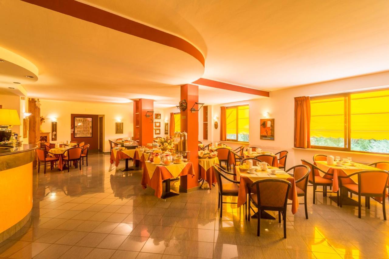 Hotel Le Rocce Magione Luaran gambar