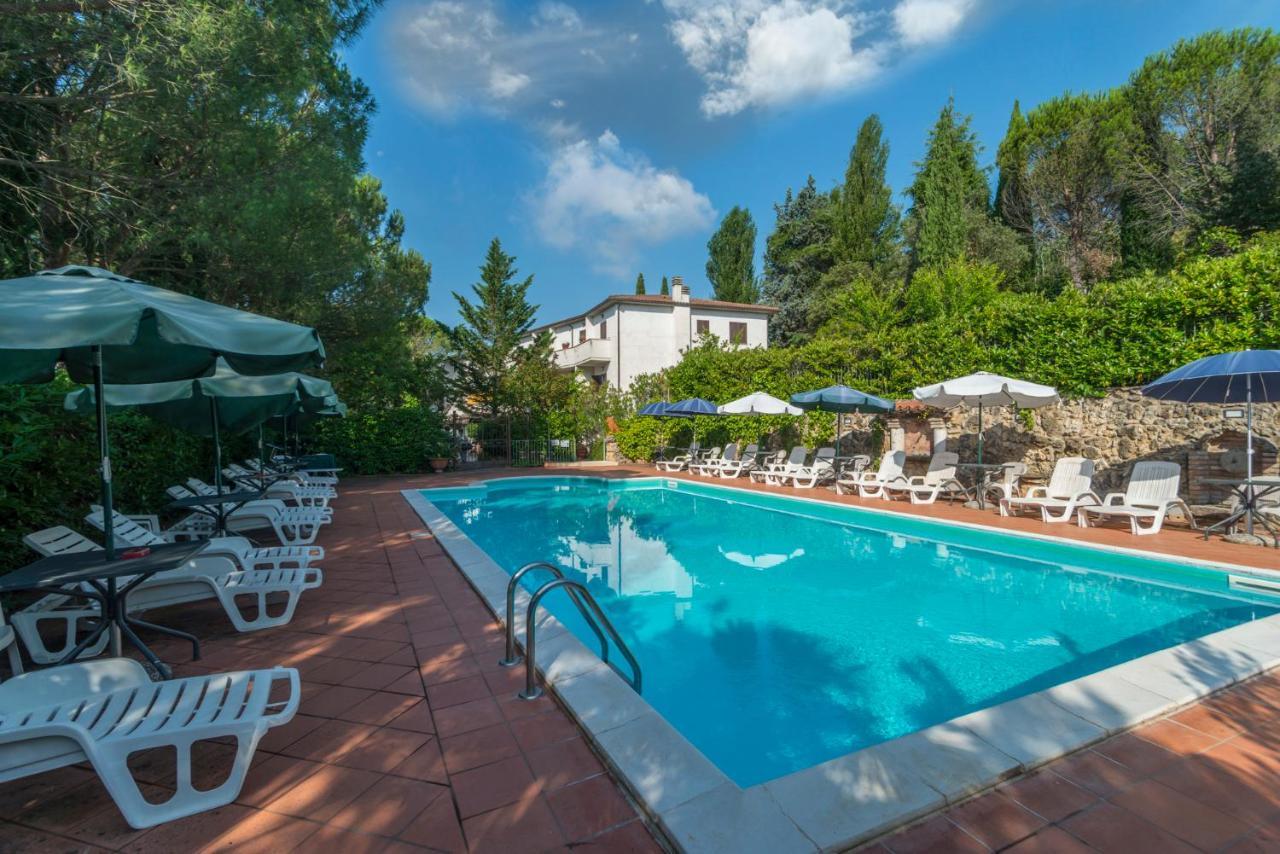 Hotel Le Rocce Magione Luaran gambar