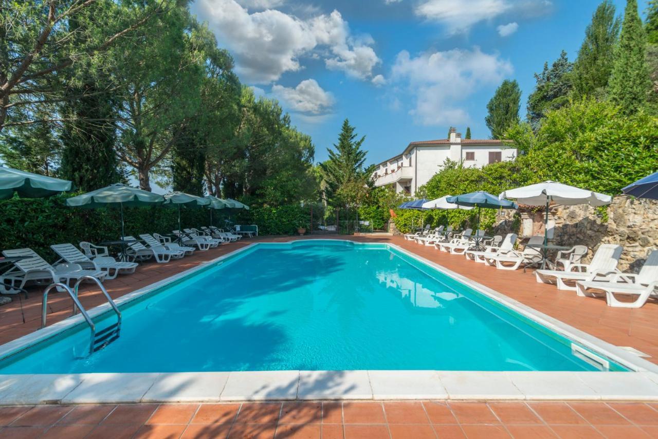 Hotel Le Rocce Magione Luaran gambar