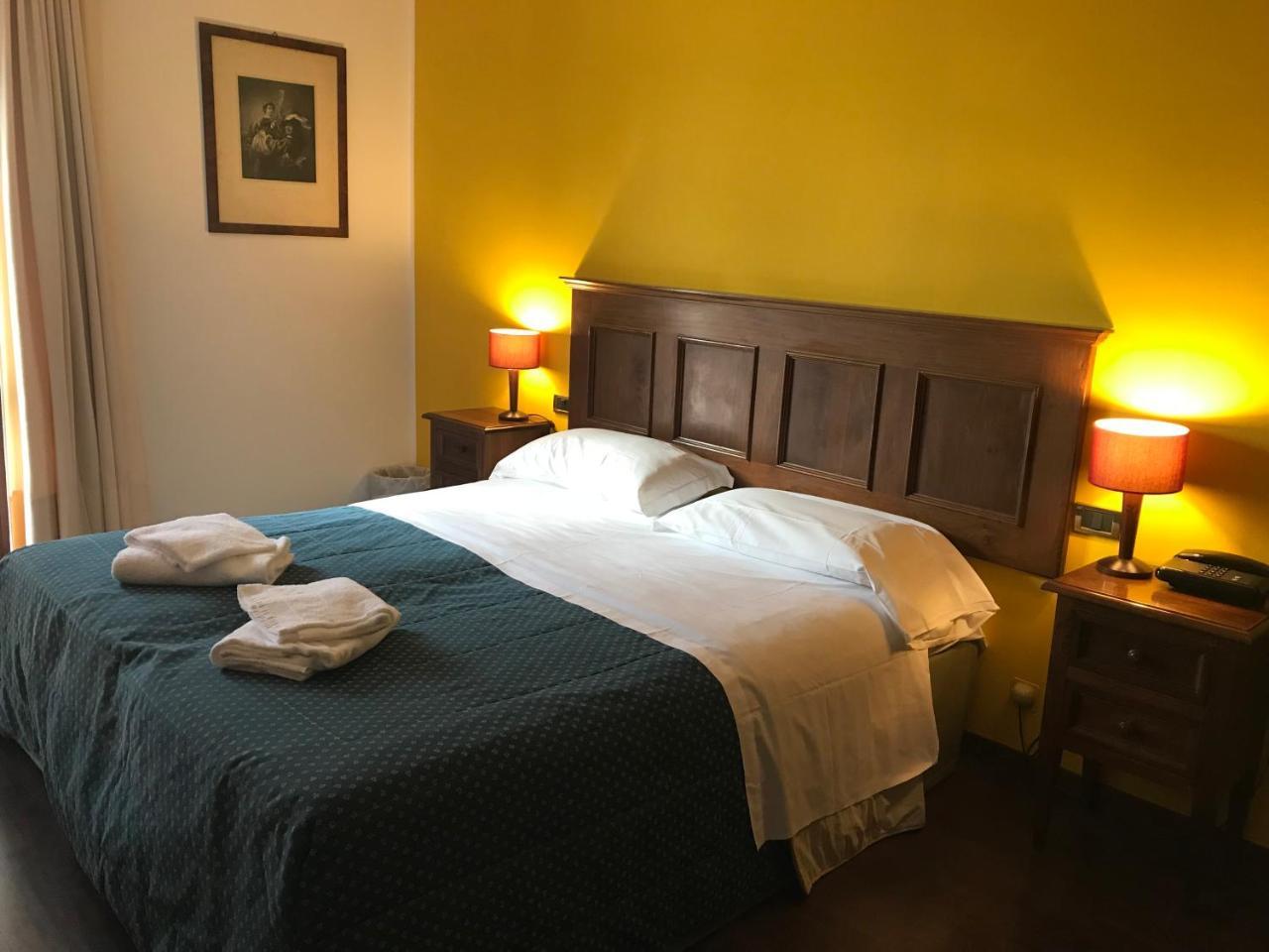 Hotel Le Rocce Magione Luaran gambar